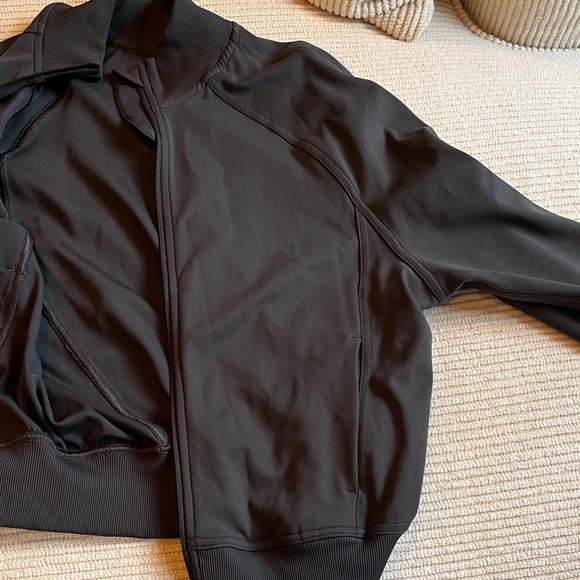 Lululemon Wunder Train Track Jacket *Twill
Graphite Grey - Picture 2 of 12